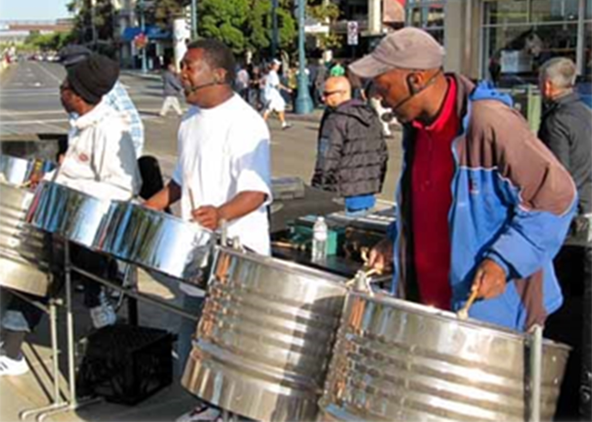 three-drummer_lg